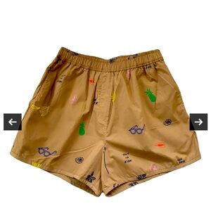 St. Martin Short (Camel Multi Paradise) SIZE M. NWOT